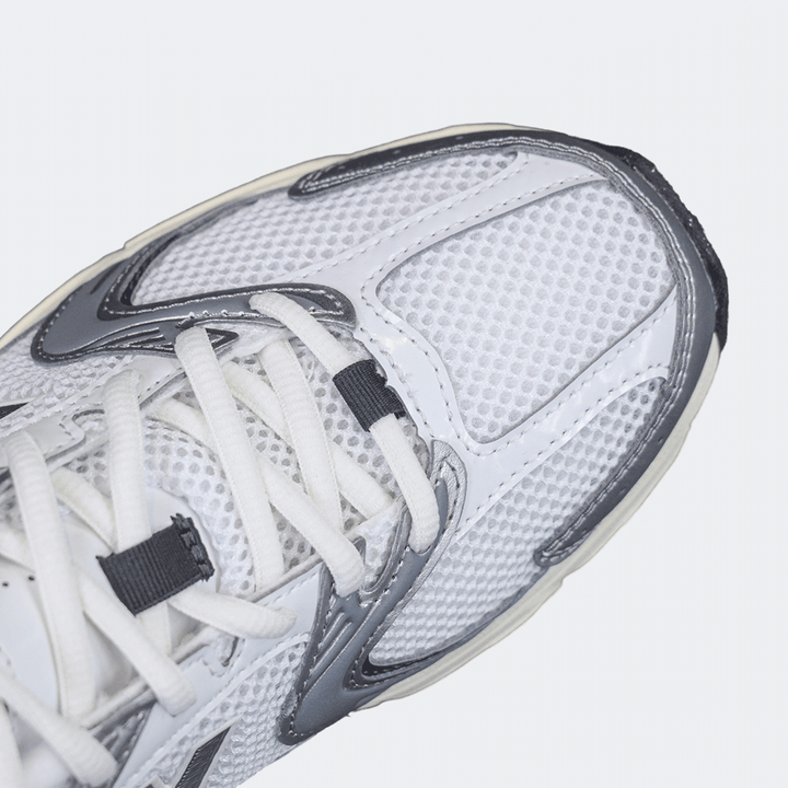 NEW BALANCE 1906 SILVER METALLIC (GS)