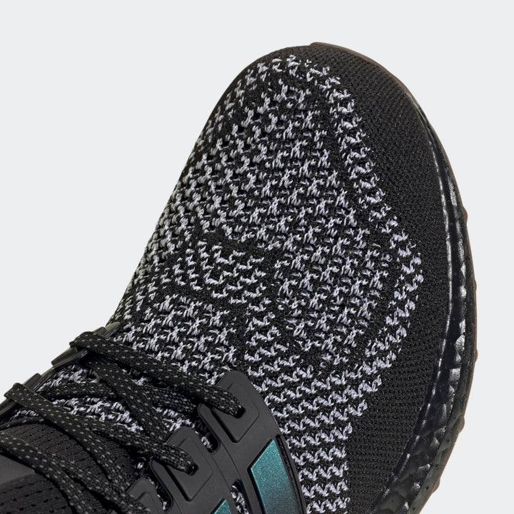 ULTRABOOST 1.0 OVERTIME CBLACK/FTWWHT/CBLACK