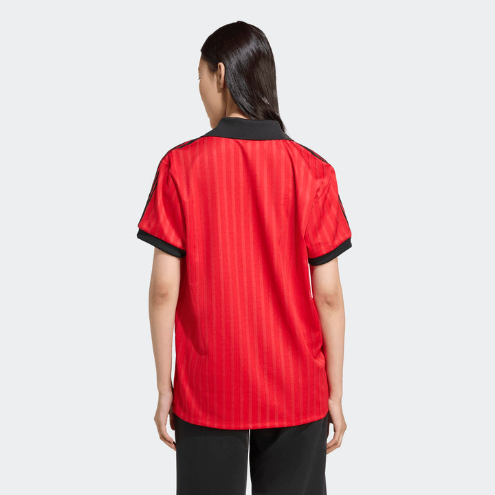 GRAPHIC SOCCER-INSPIRED JERSEY