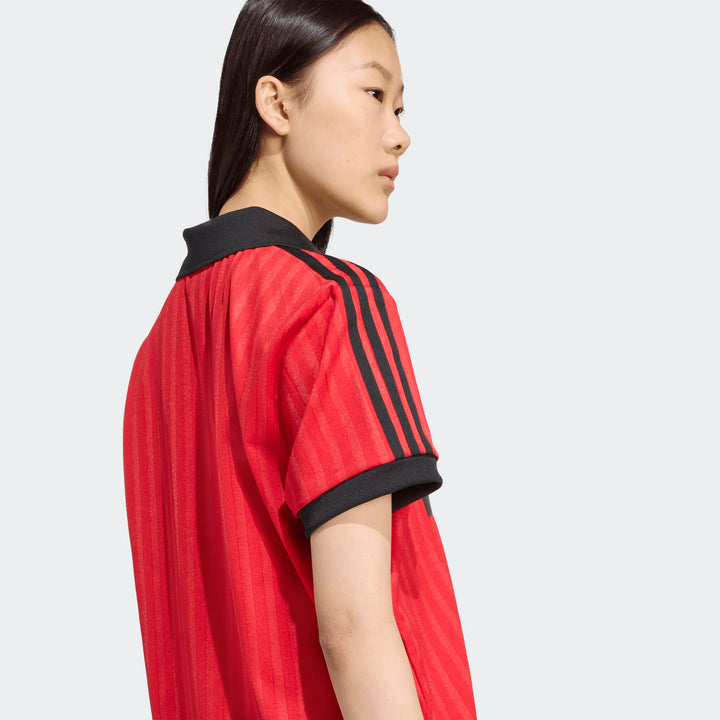 GRAPHIC SOCCER-INSPIRED JERSEY
