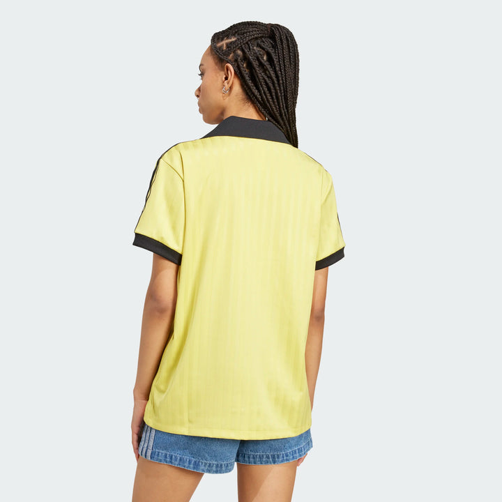 GRAPHIC SOCCER-INSPIRED JERSEY