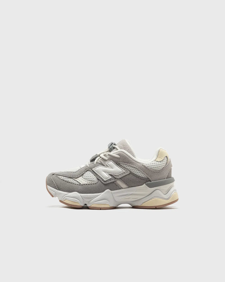 NEW BALANCE 9060 RAIN CLOUD/SEA SALT (TD)