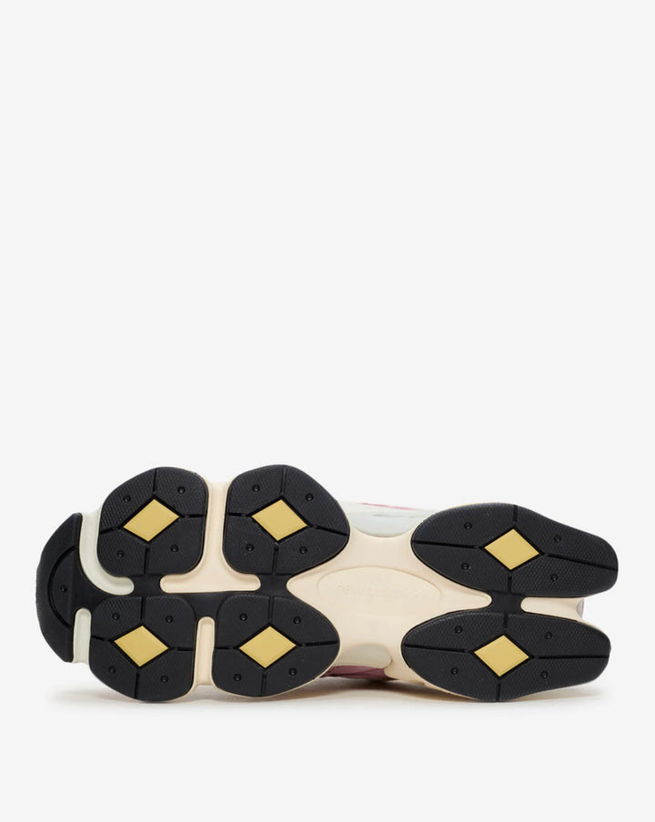 NEW BALANCE 9060 PINK TAFFY