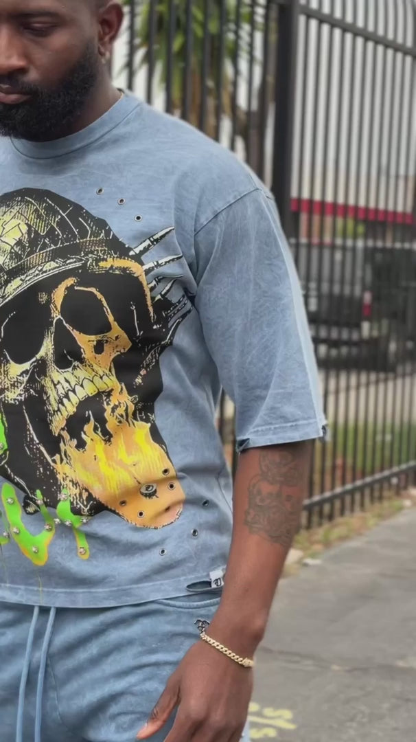 CRASH OUT CROPPED TEE