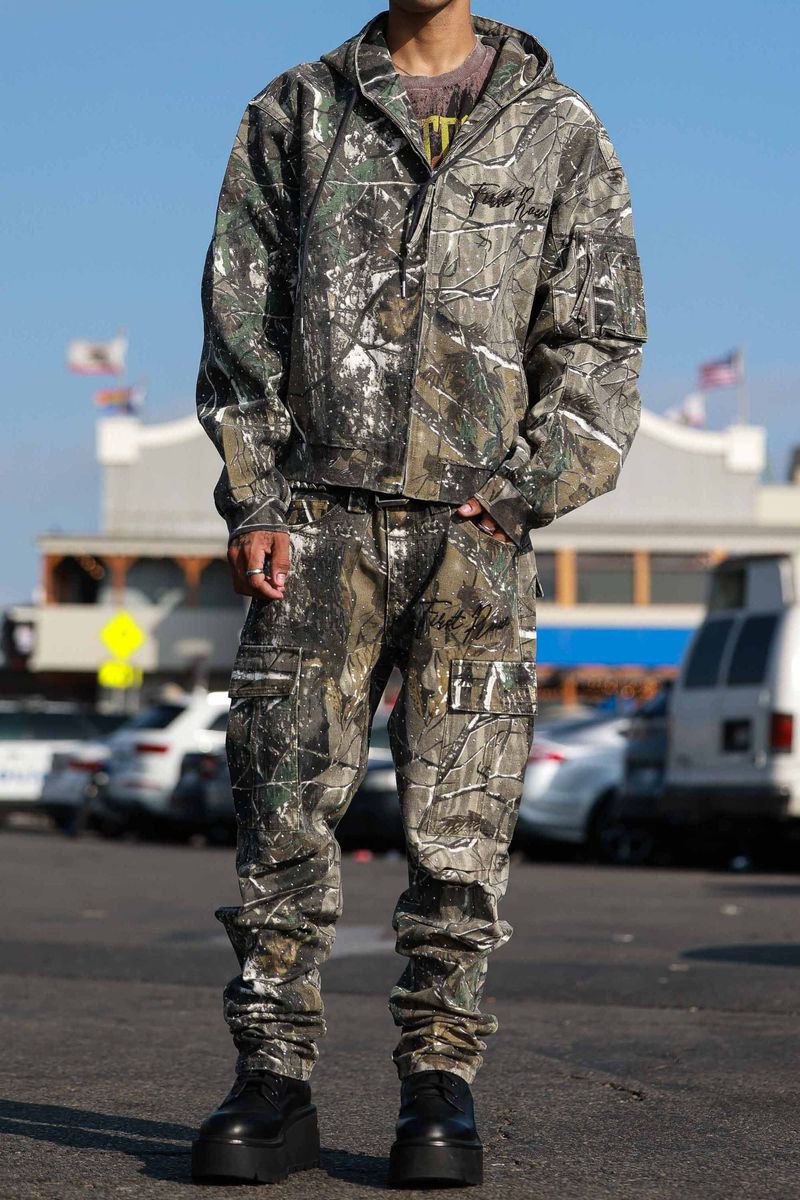 ALLOVER STUD HOOD JACKET