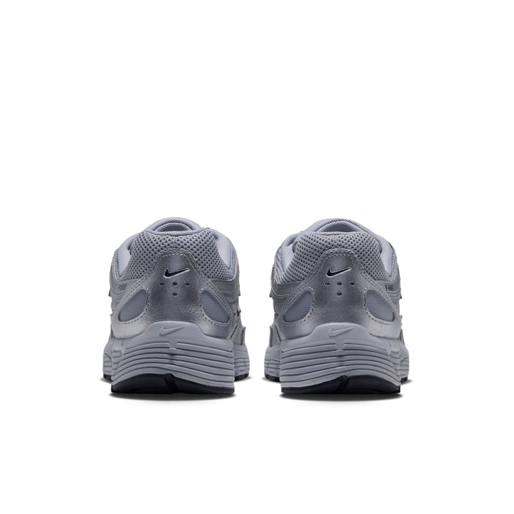 WMNS NIKE P-6000
