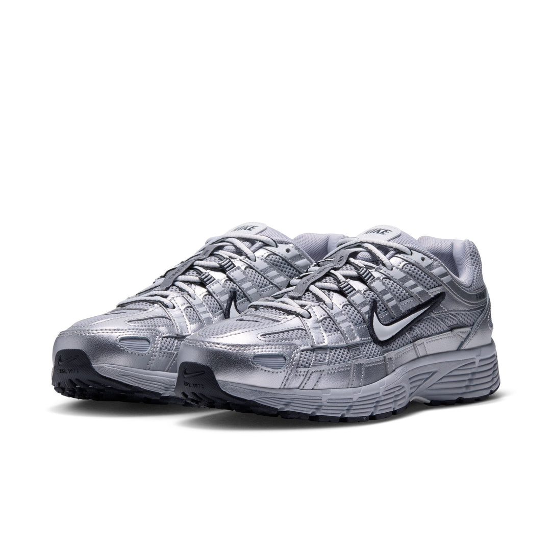 WMNS NIKE P-6000