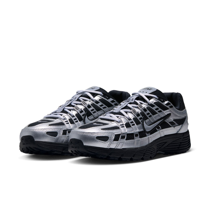 WMNS NIKE P-6000