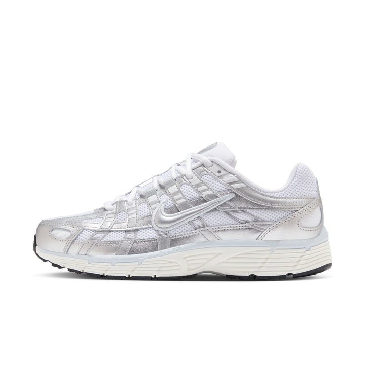 WMNS NIKE P-6000