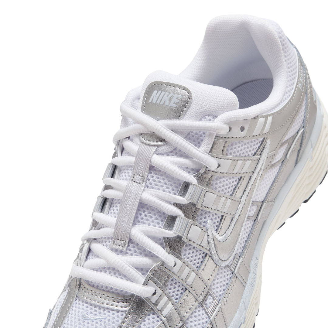 WMNS NIKE P-6000