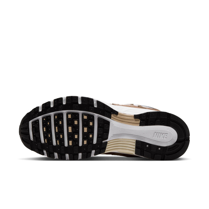 WMNS NIKE P-6000
