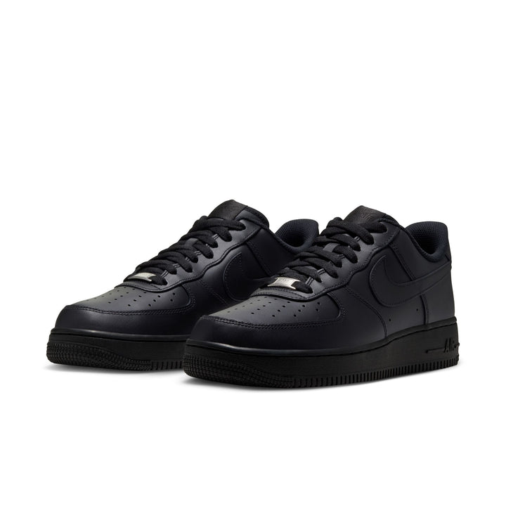 NIKE AIR FORCE 1 '07