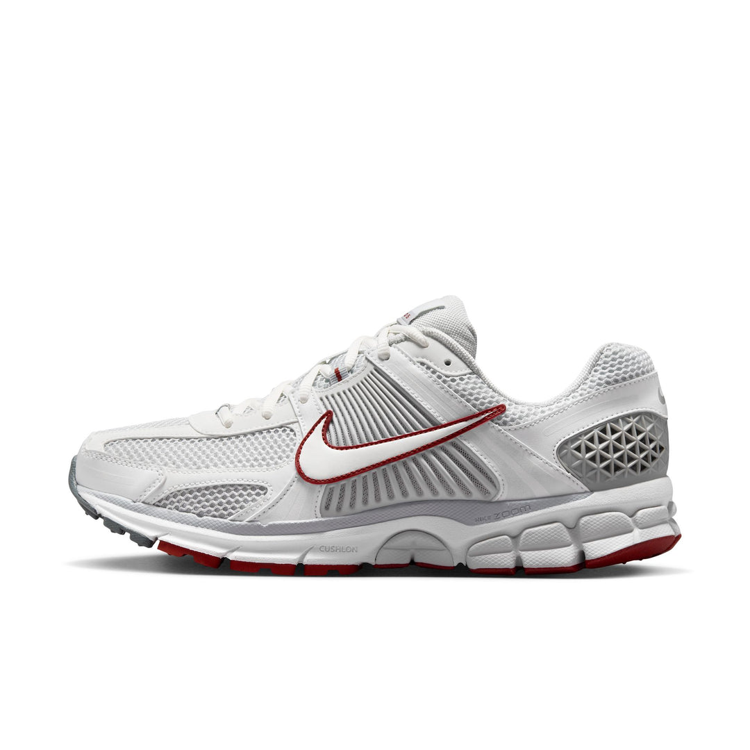 NIKE ZOOM VOMERO 5 "DUNE RED"