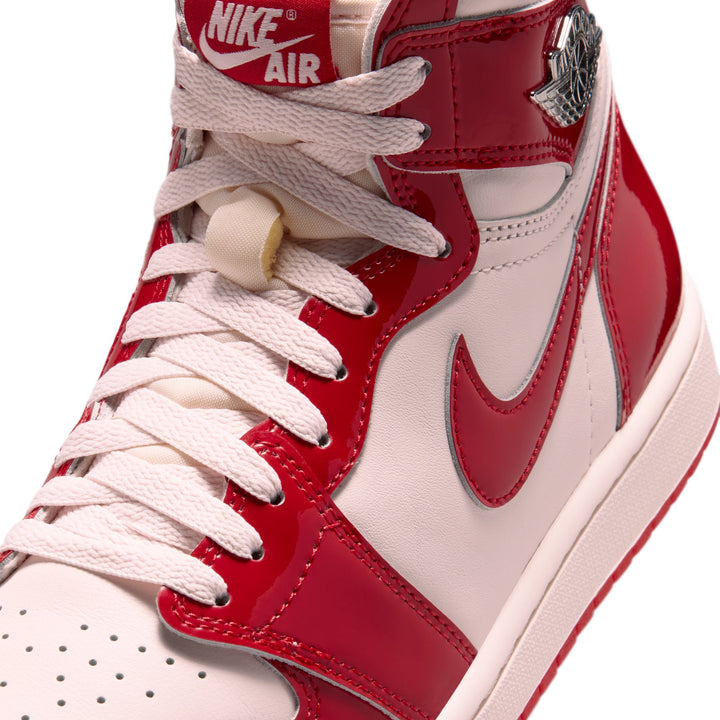 AIR JORDAN 1 RETRO "NAILS AND GRAILS"