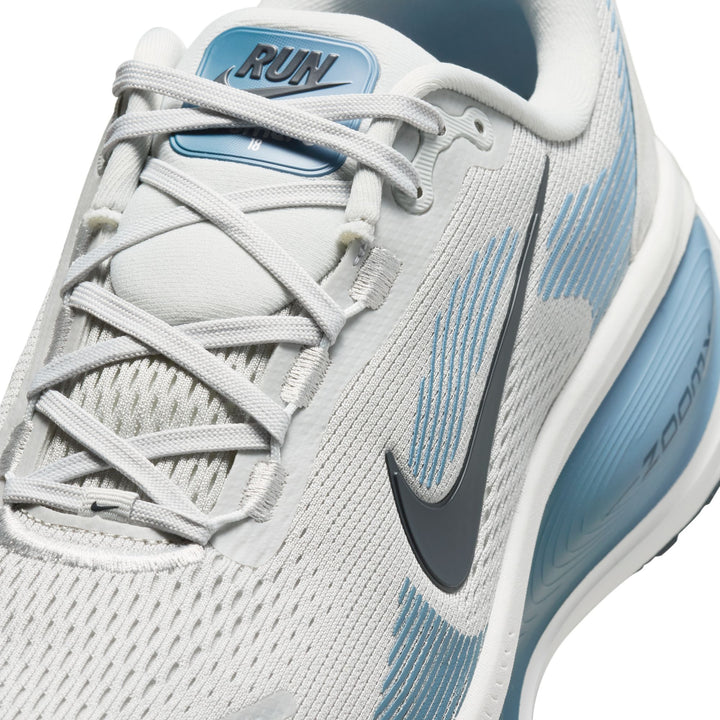 NIKE VOMERO 18