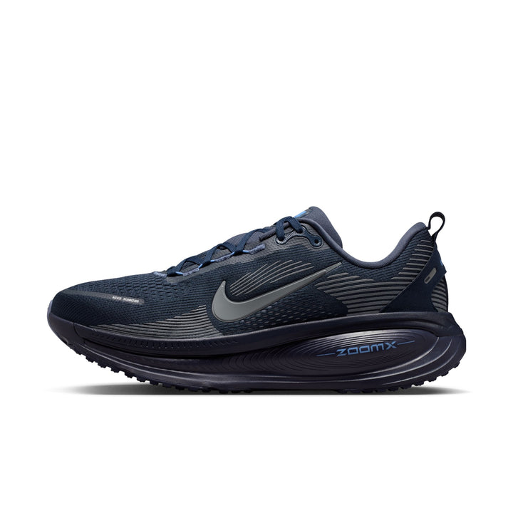 NIKE VOMERO 18