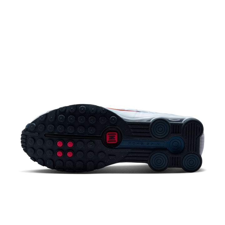 NIKE SHOX R4