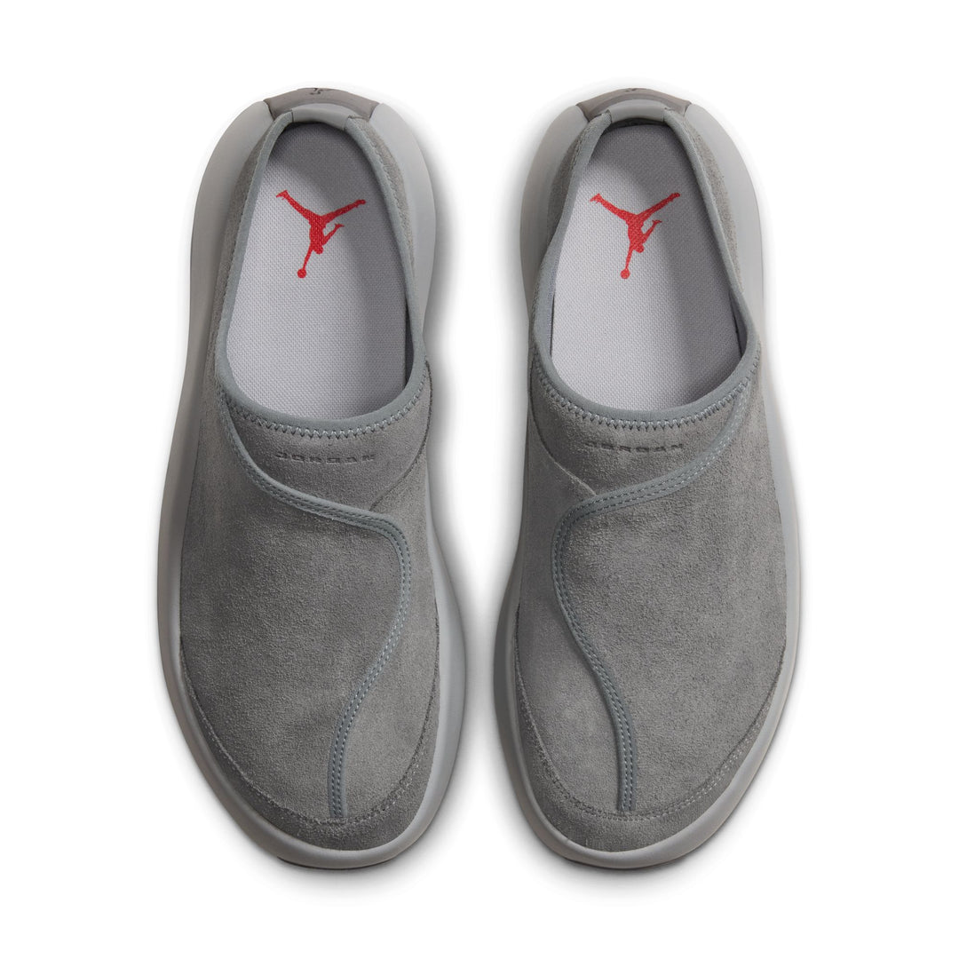 JORDAN FUTURE MULES "SMOKE GREY"