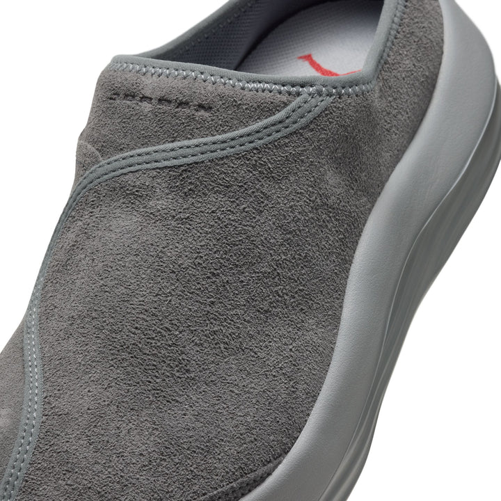 JORDAN FUTURE MULES "SMOKE GREY"