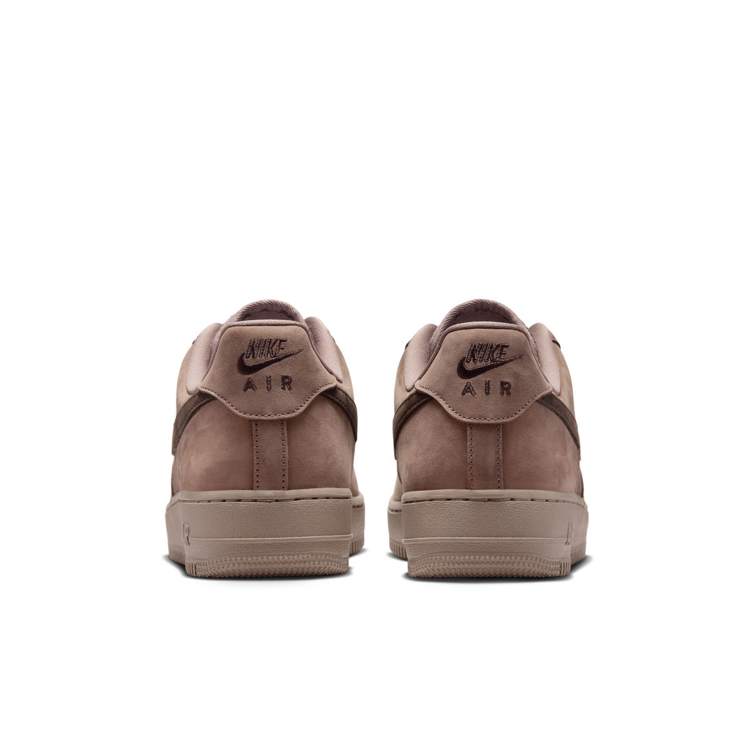 NIKE AIR FORCE 1 '07 LV8