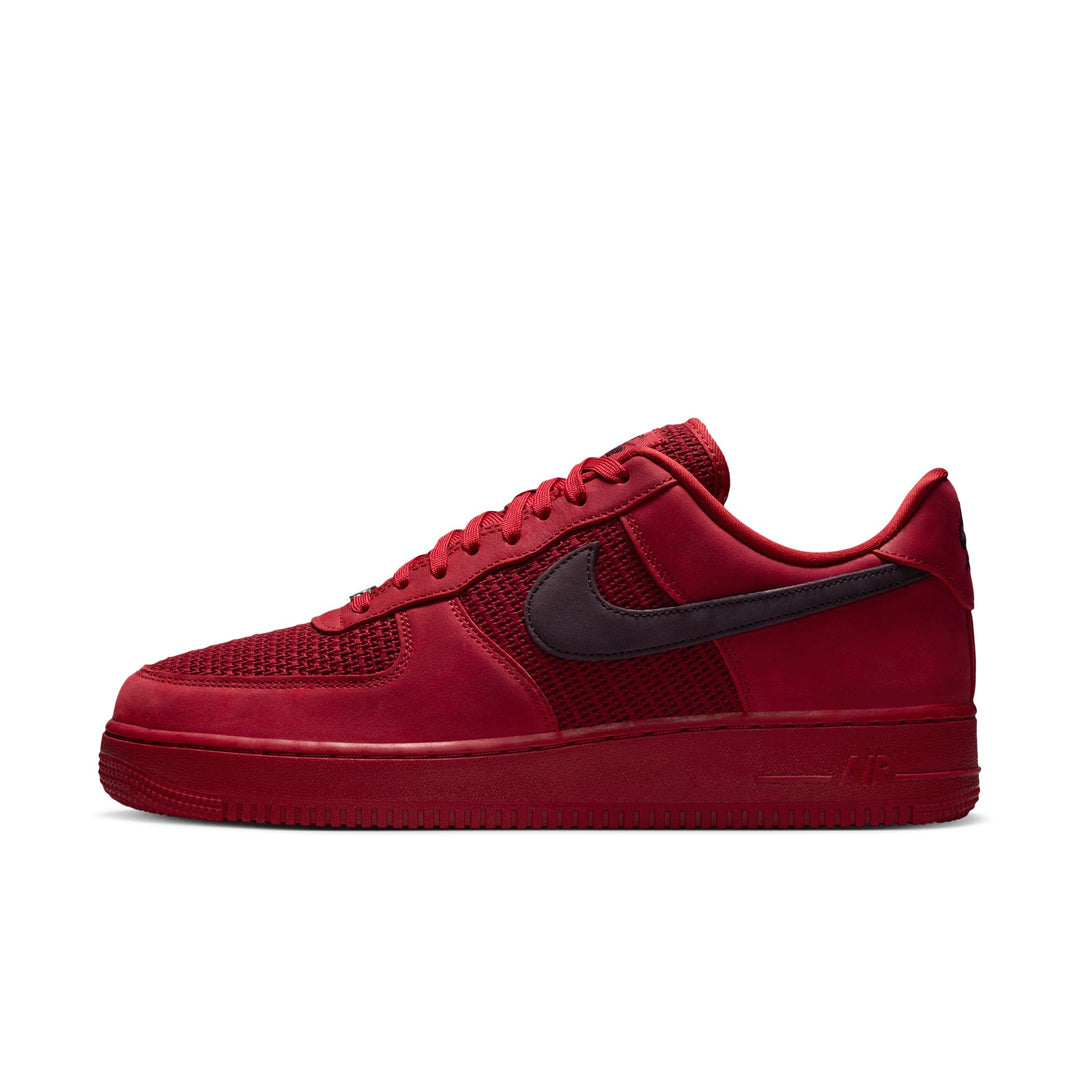 NIKE AIR FORCE 1 '07 LV8