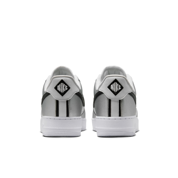 NIKE AIR FORCE 1 '07 LV8