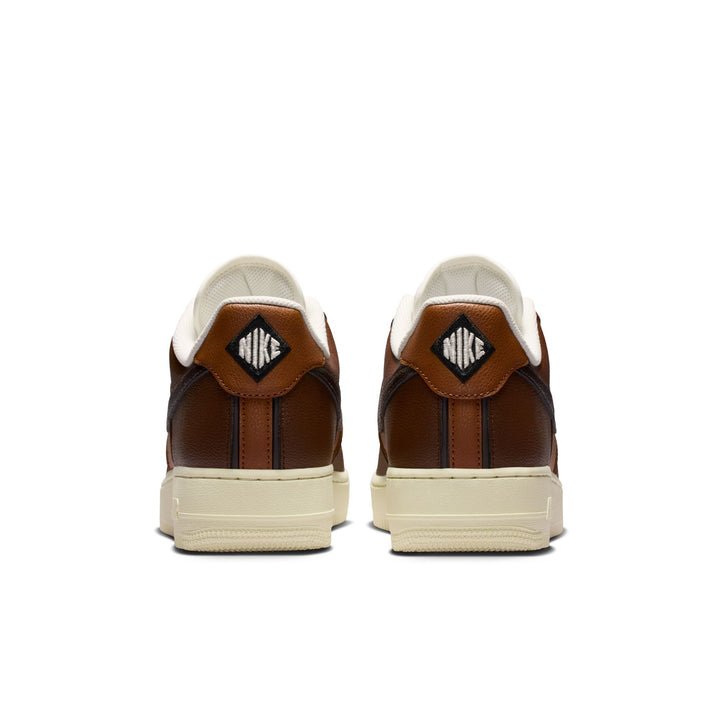NIKE AIR FORCE 1 '07 LV8