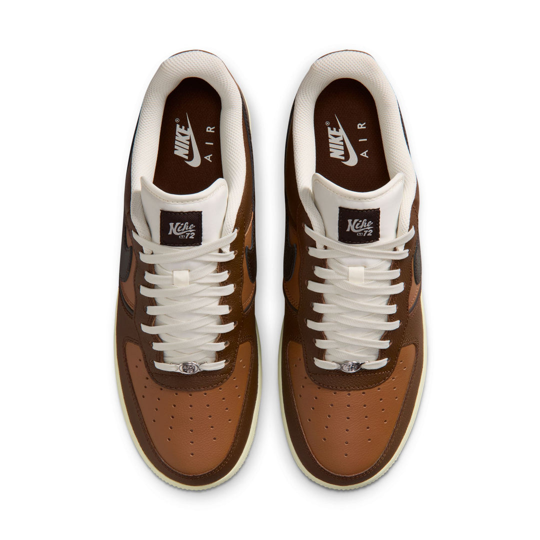 NIKE AIR FORCE 1 '07 LV8