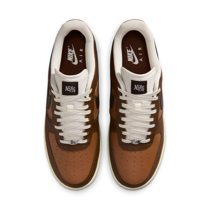 NIKE AIR FORCE 1 '07 LV8