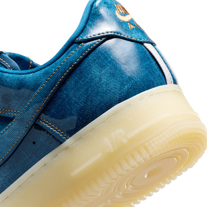 NIKE AIR FORCE 1 RETRO "PATENT DENIM"