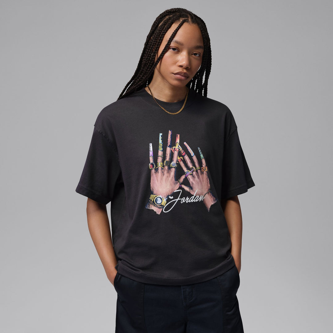 W JORDAN GRAPHIC TEE
