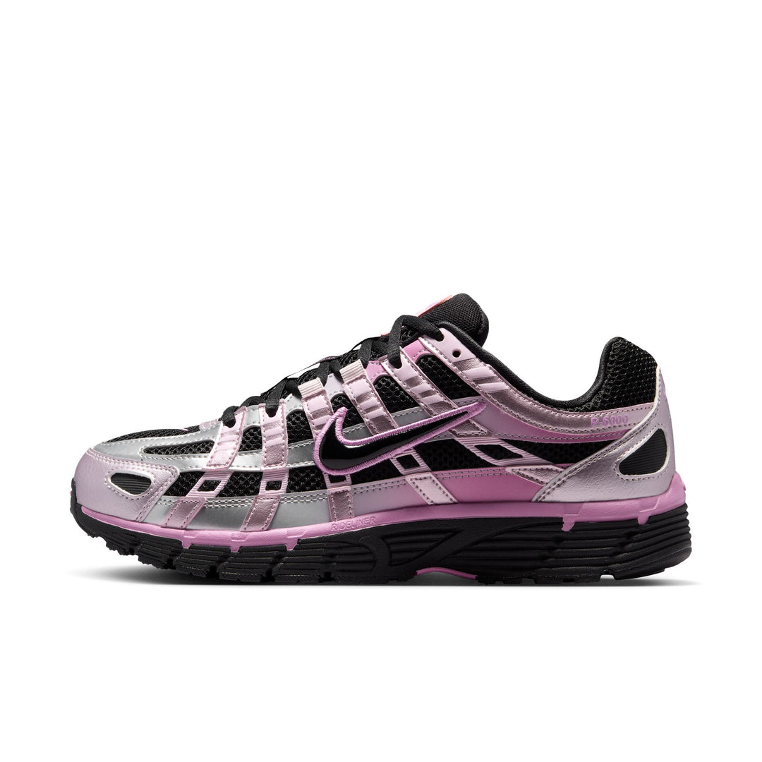W NIKE P-6000