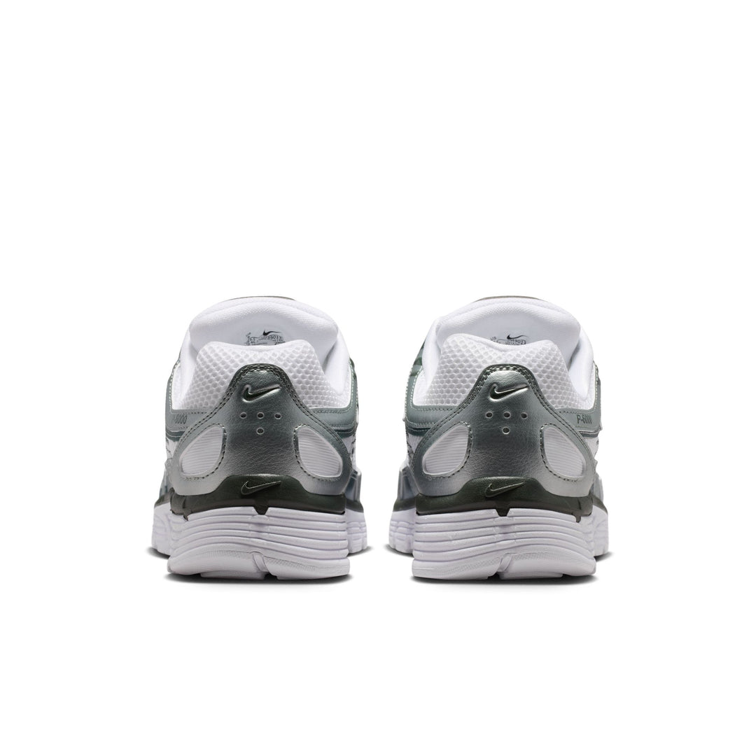 W NIKE P-6000