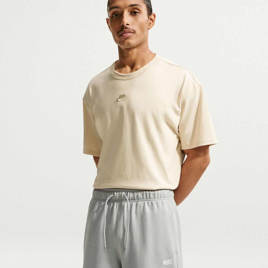 NIKE SPORTSWEAR CLUB VARSITY SHORTS