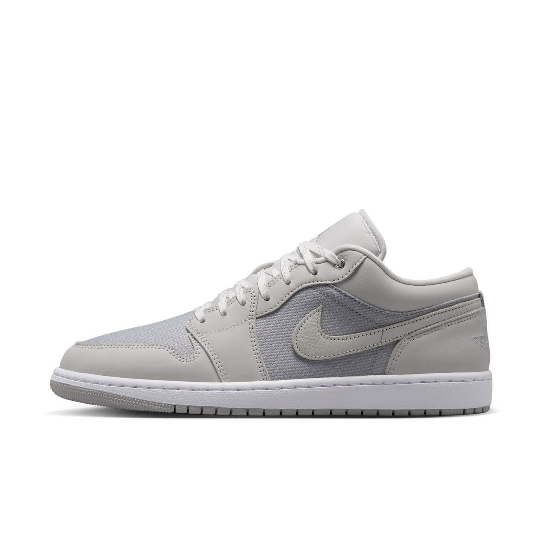AIR JORDAN 1 LOW SE "SMOKE GREY"
