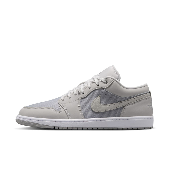 AIR JORDAN 1 LOW SE "SMOKE GREY"