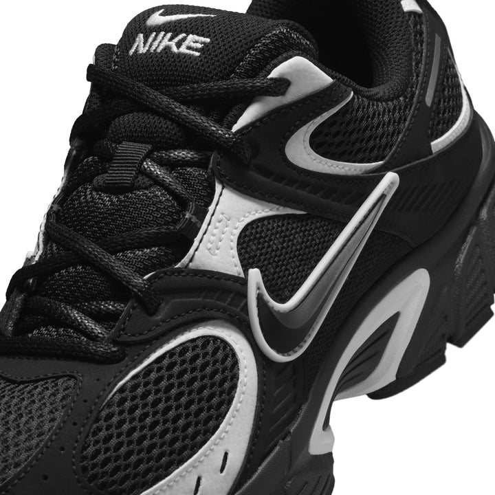 NIKE V5 RNR "BLACK"
