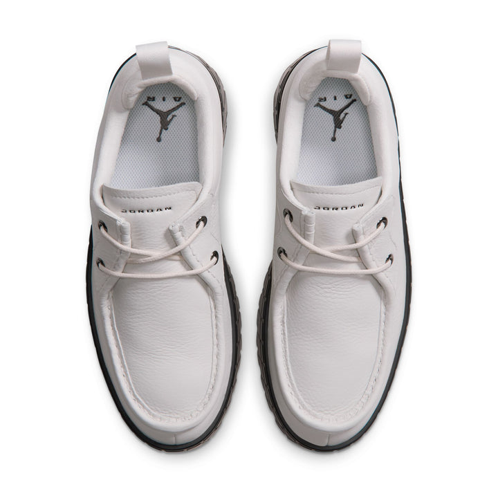 WMNS AIR JORDAN 1 BROOKLYN LOW "SWAN"