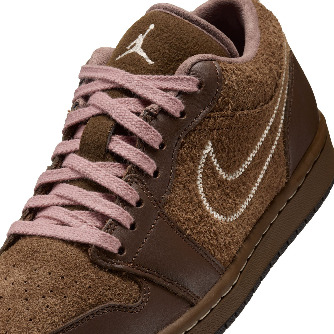 WMNS AIR JORDAN 1 LOW SE "CACAO WOW"