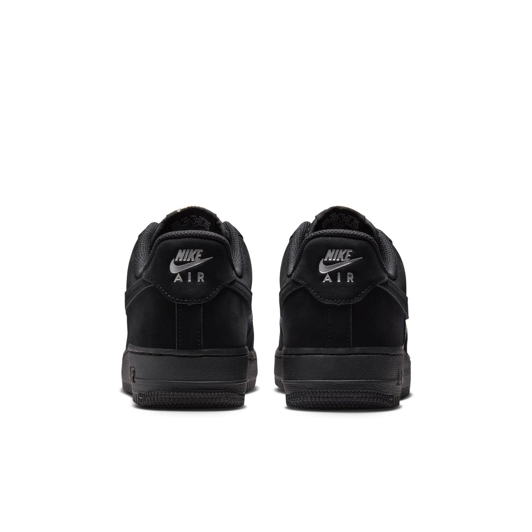 W NIKE AIR FORCE 1 '07 SE
