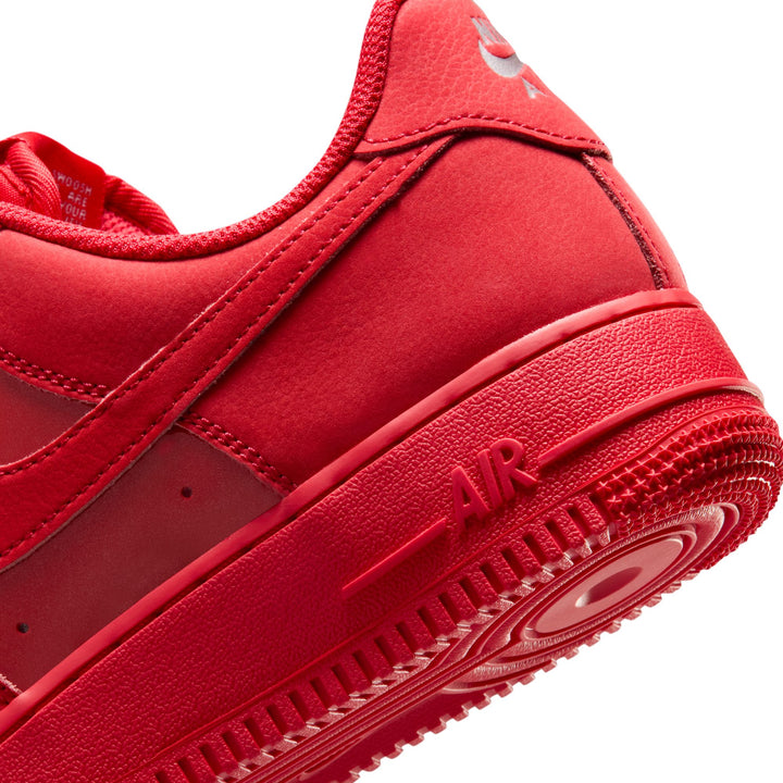W NIKE AIR FORCE 1 '07 SE
