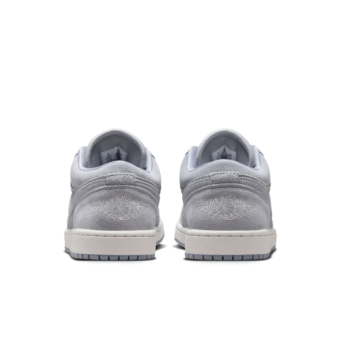 WMNS AIR JORDAN 1 LOW SE "OBISIDIAN MIST"