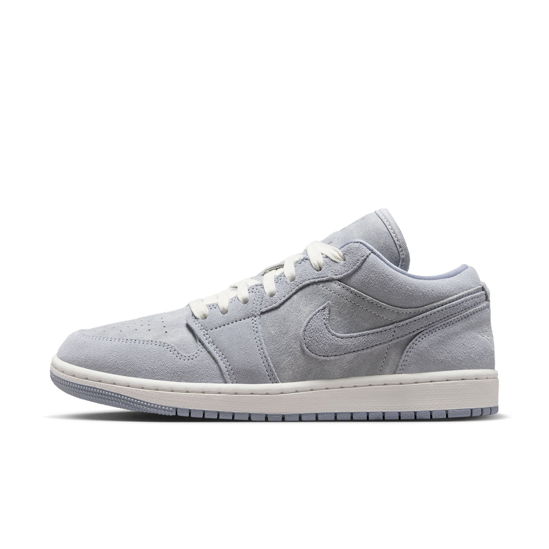 WMNS AIR JORDAN 1 LOW SE "OBISIDIAN MIST"