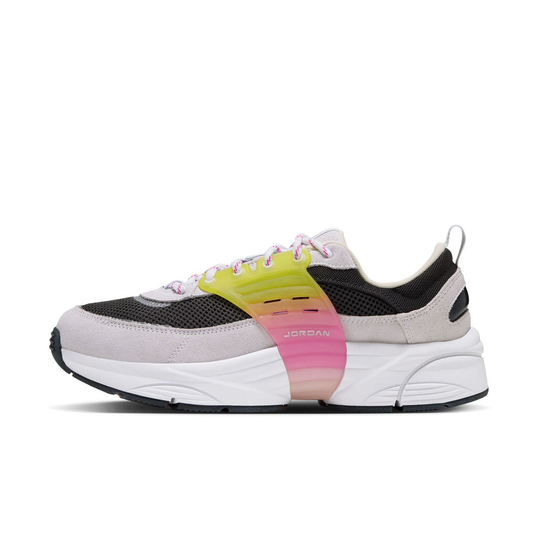 JORDAN TRUNNER O/S "FIRE PINK"