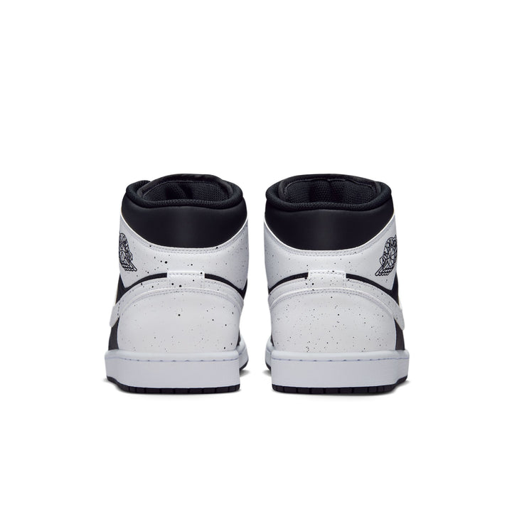 AIR JORDAN 1 MID SE "OREO"