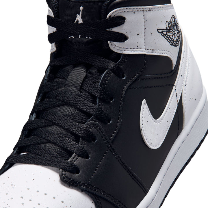 AIR JORDAN 1 MID SE "OREO"