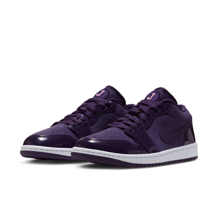 WMNS JORDAN 1 LOW SE "GRAND PURPLE"