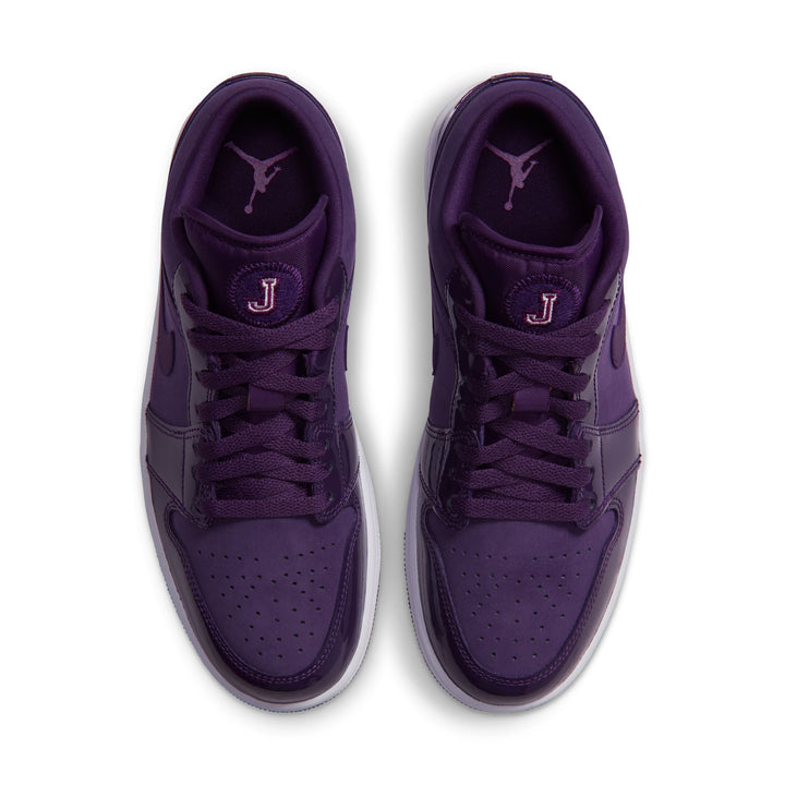 WMNS JORDAN 1 LOW SE "GRAND PURPLE"