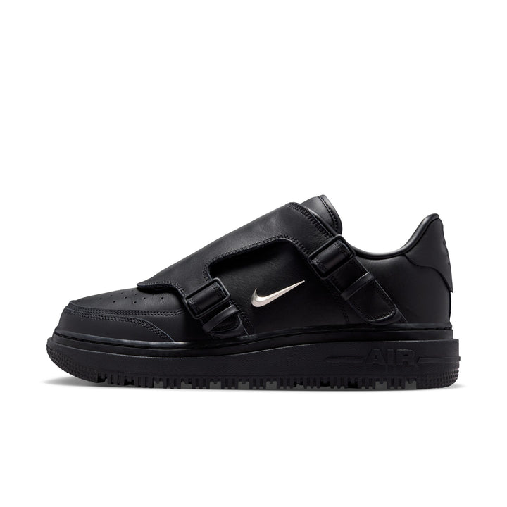 NIKE AIR FORCE 1 LUX "TRIPLE BLACK"