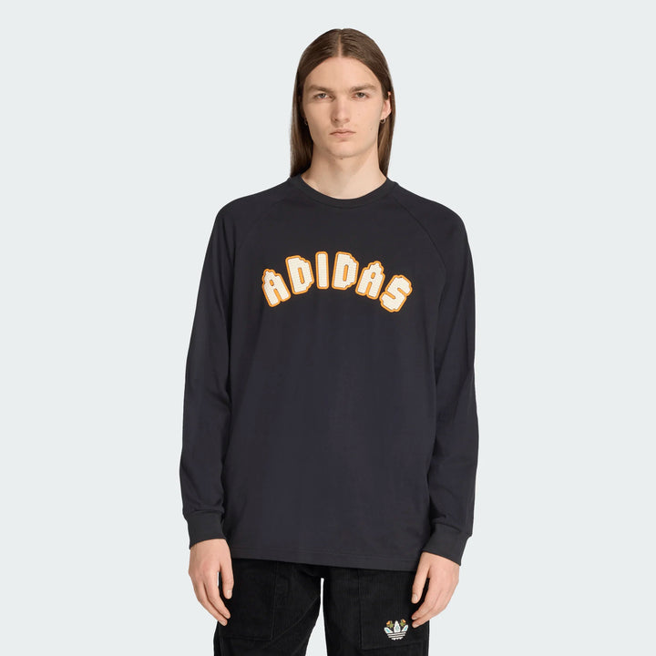 GRAPHIC LOGO L/S TEE "BLACK"